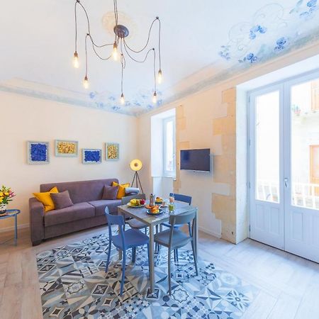 Ortigia Promenade Apartment Syracuse ภายนอก รูปภาพ