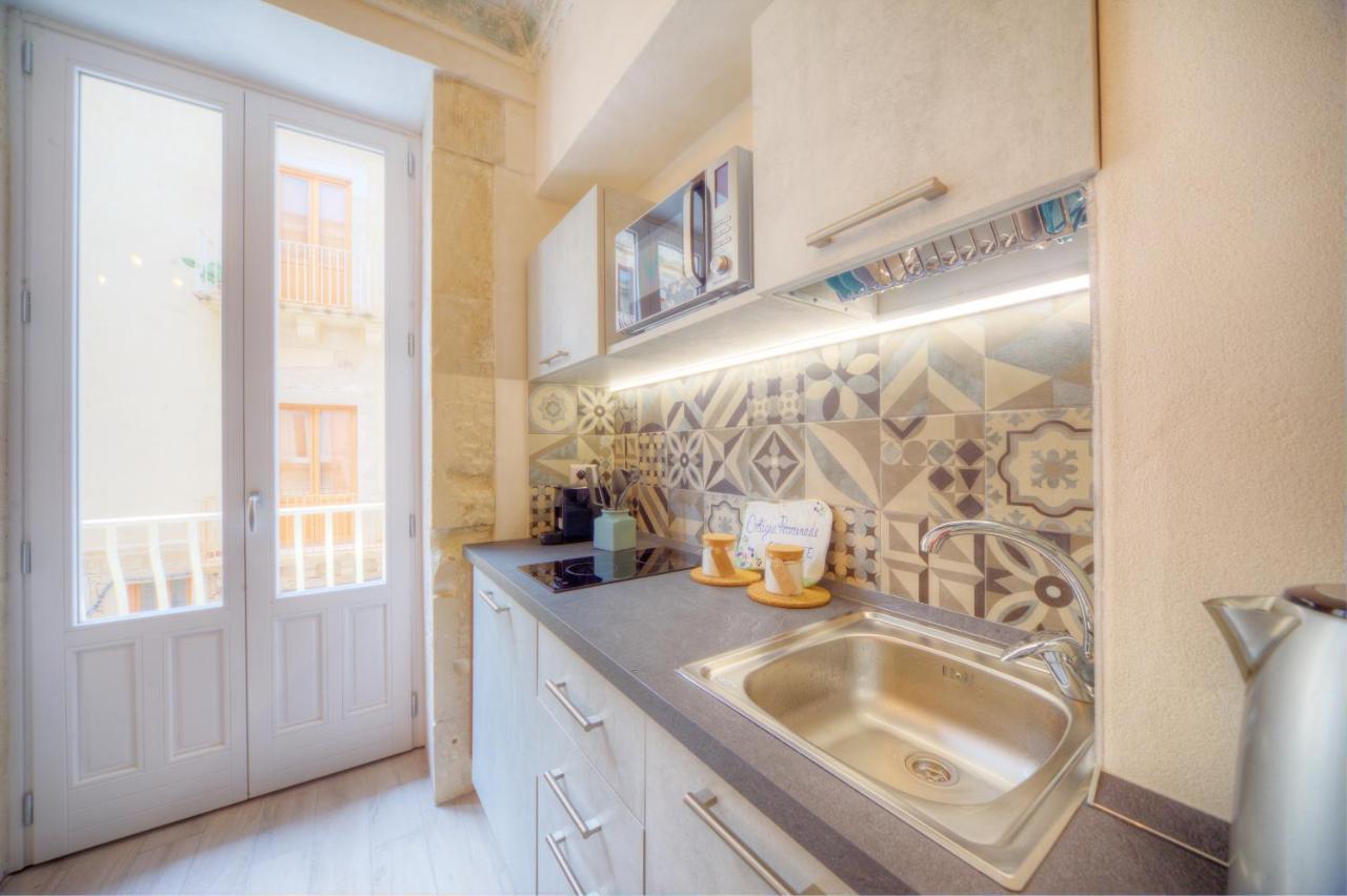 Ortigia Promenade Apartment Syracuse ภายนอก รูปภาพ